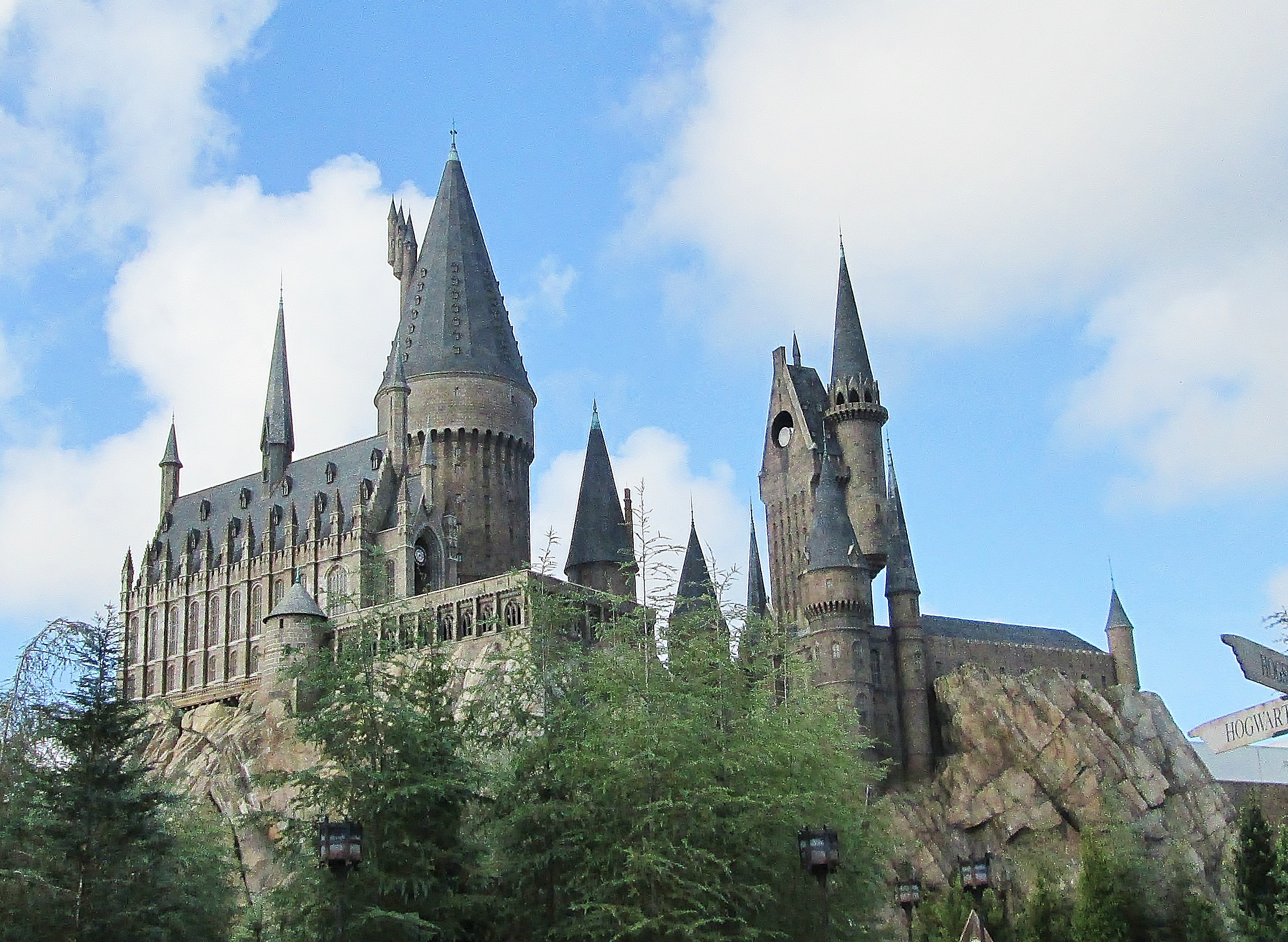 I WENT TO THE WIZARDING WORLD OF HARRY POTTER AT UNIVERSAL STUDIOS