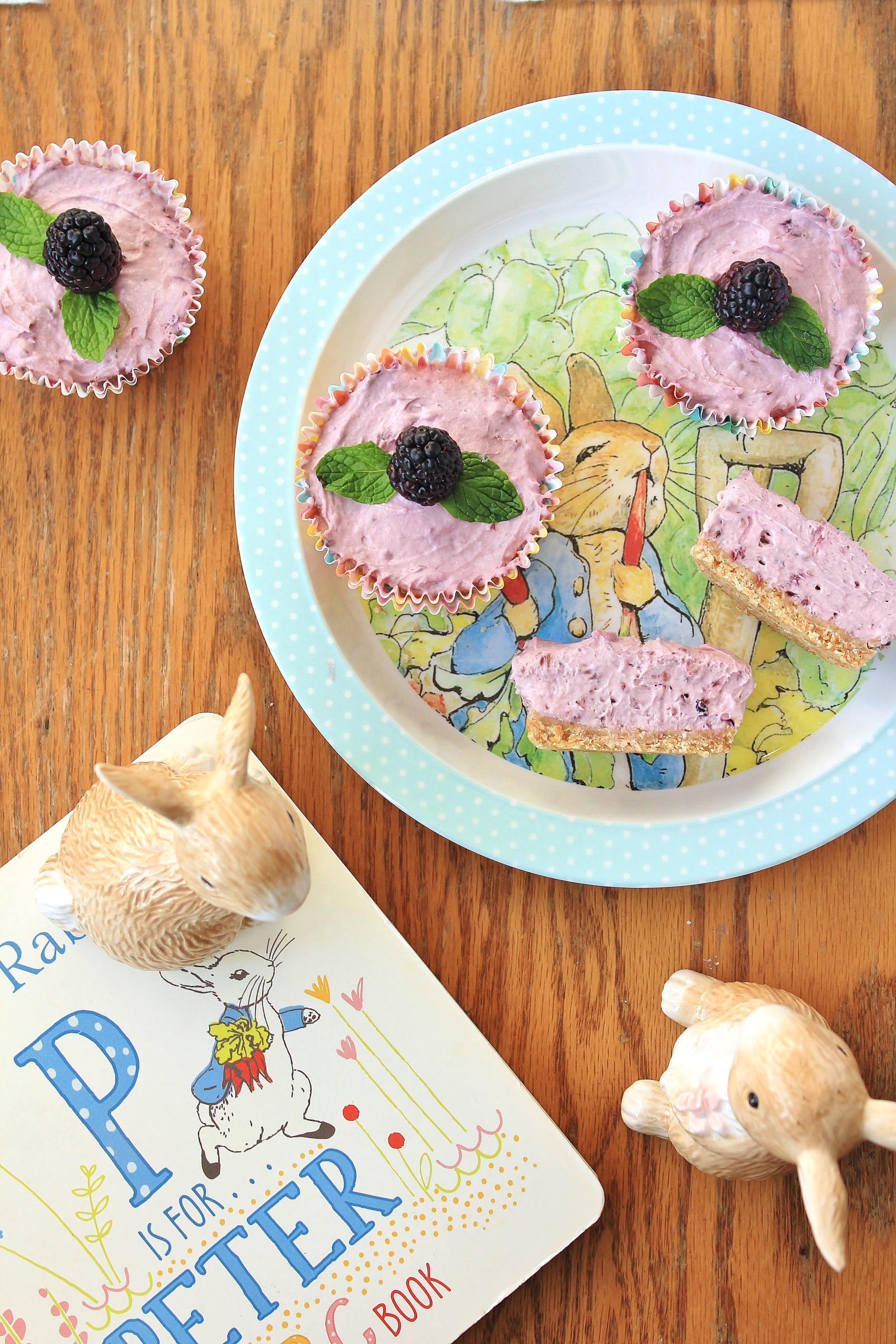 Mini No-Bake Blackberry Cheesecakes - Alison's Wonderland Recipes
